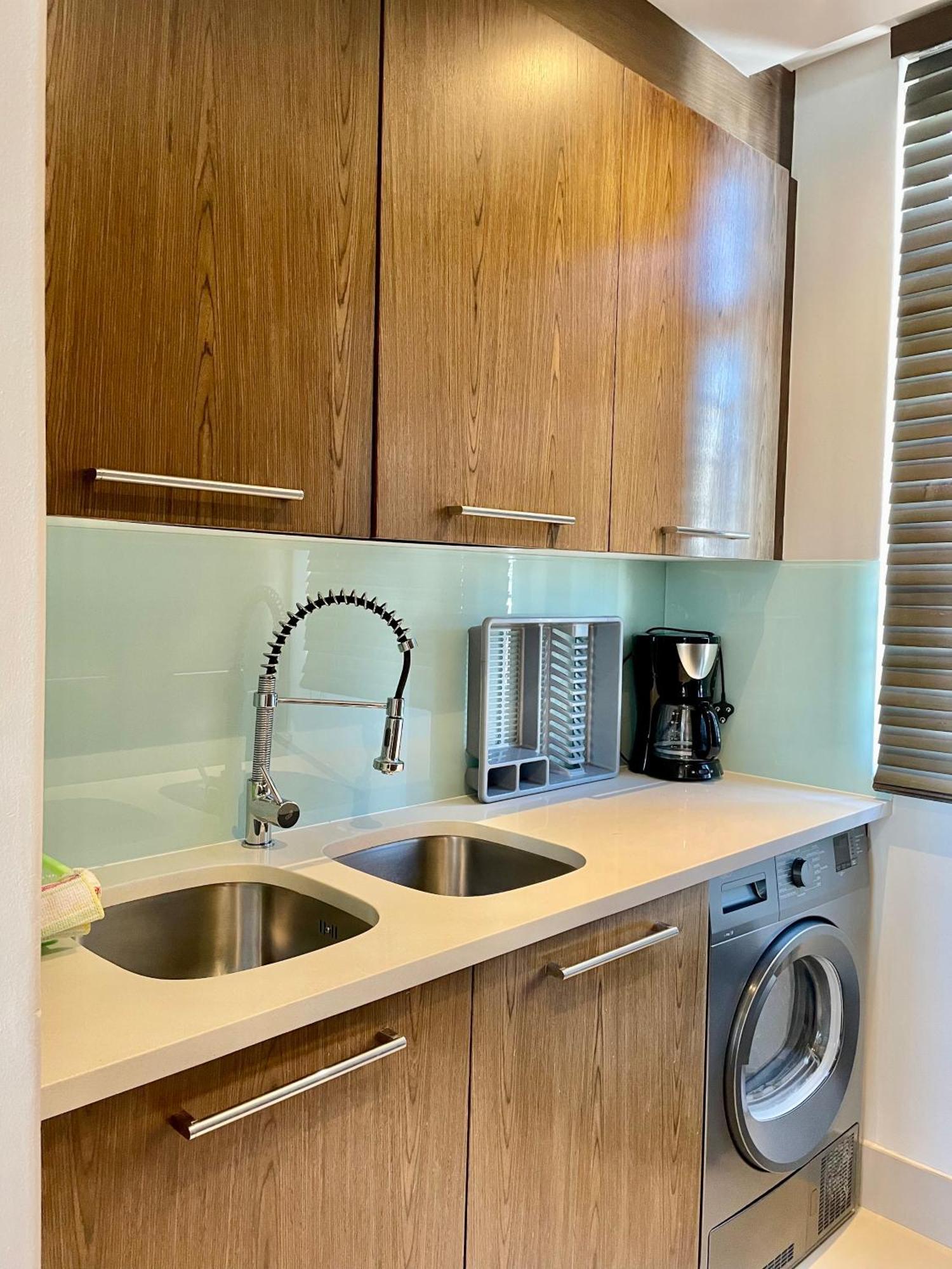 Apartment Bloubergstrand Oceanview Escape Cape Town
