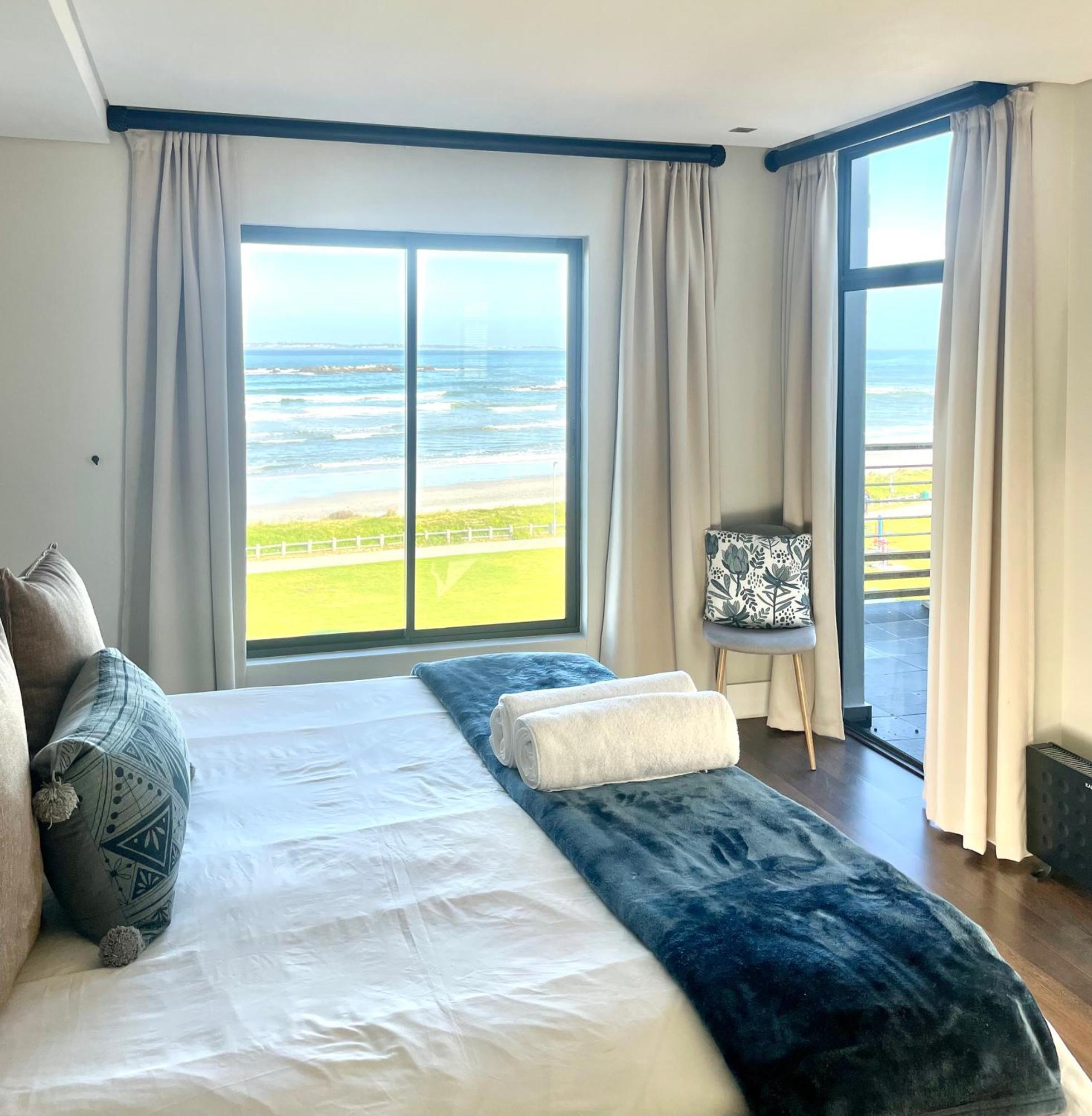 Apartment Bloubergstrand Oceanview Escape Cape Town