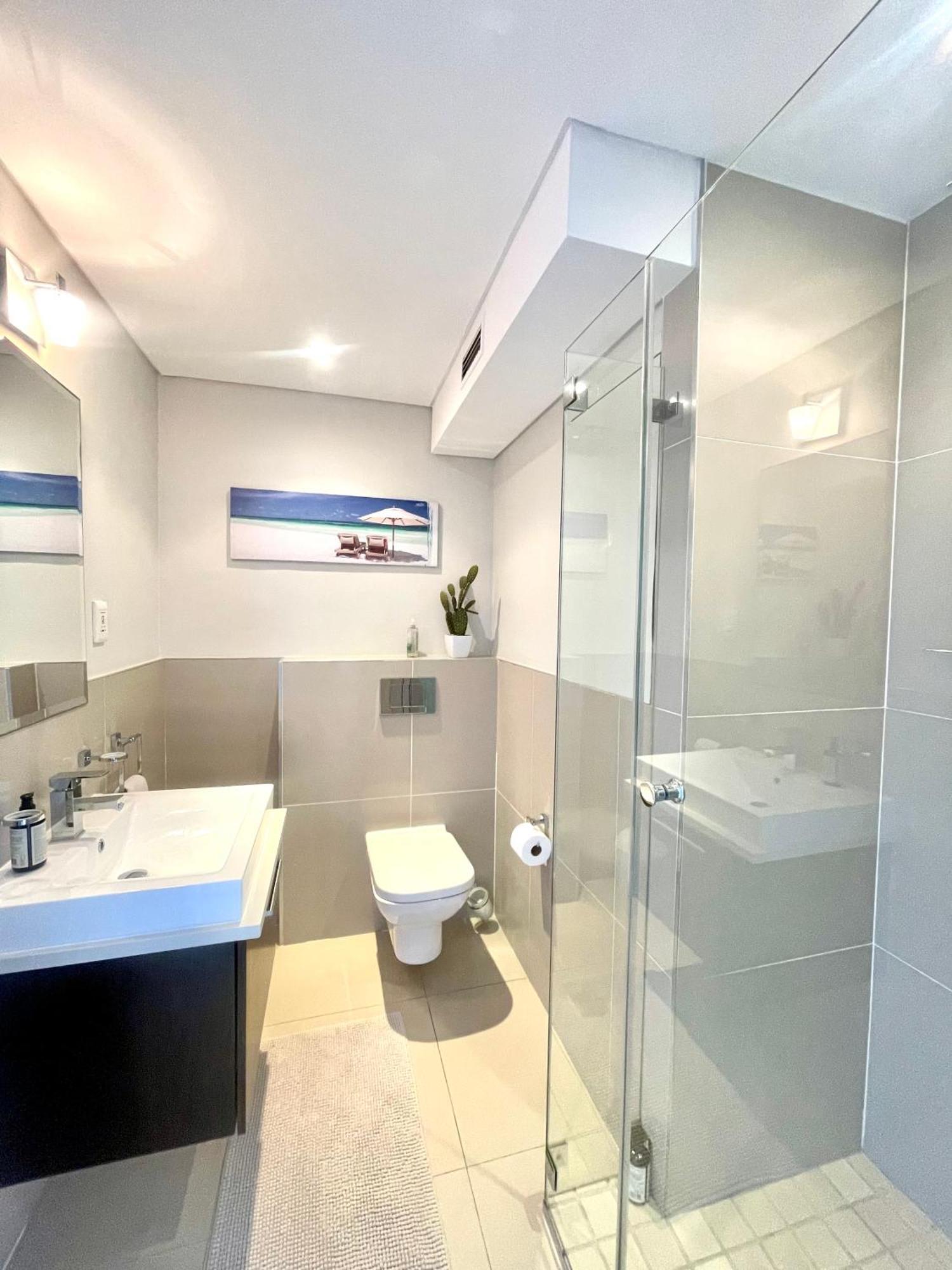 Bloubergstrand Oceanview Escape Apartment *